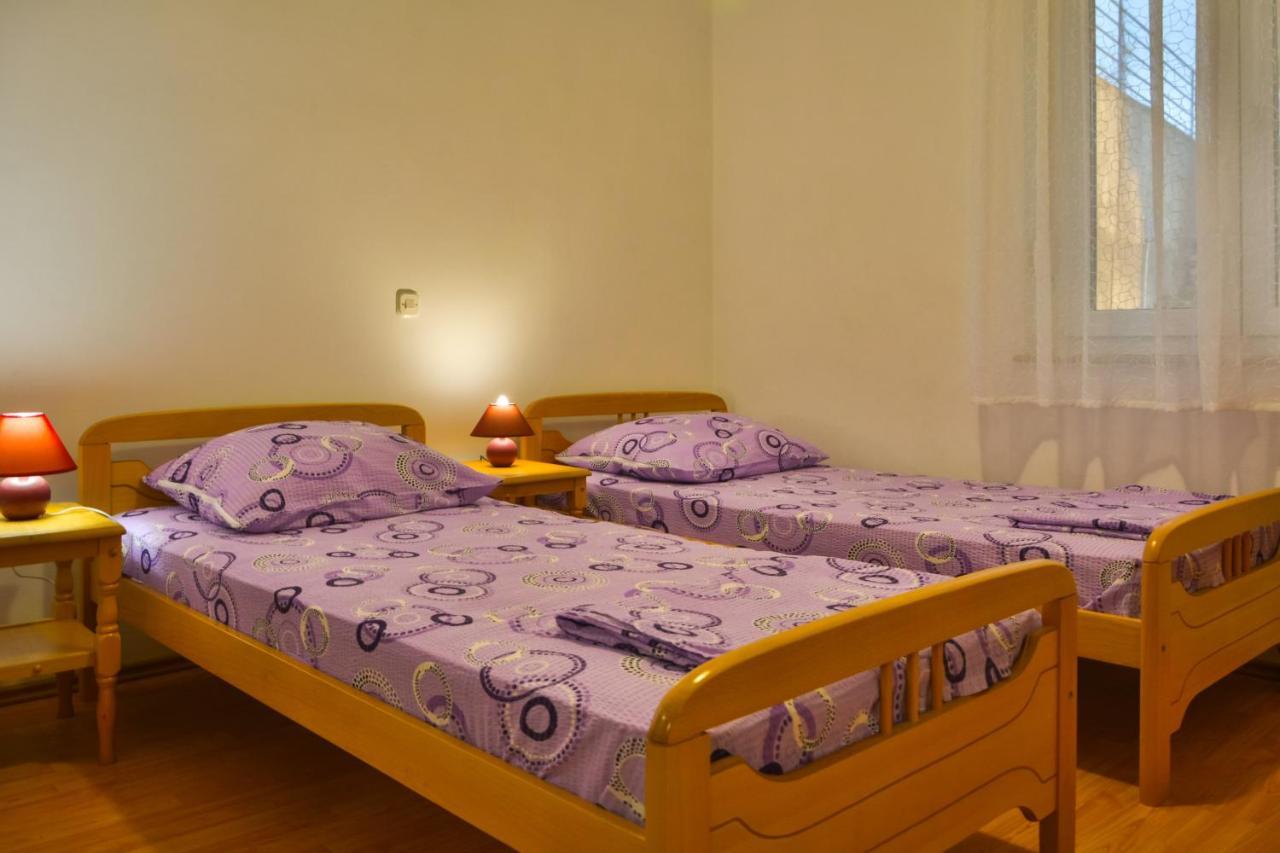 Apartments With A Parking Space Senj - 11520 Ngoại thất bức ảnh